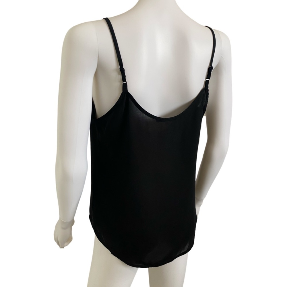 Black Ruffle Key Hole Tank Top - Picture 6 of 11